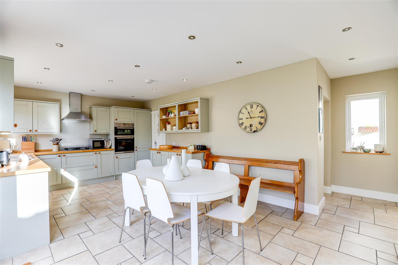 Watts & Beach Road, Newton, Porthcawl, Bridgend County Borough